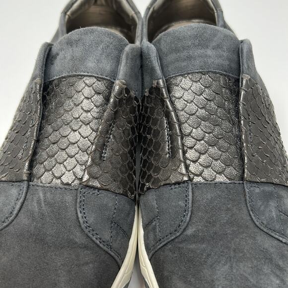 Johnston & Murphy Women's Pewter Gray Slip-On Sneakers Size 9 - Picture 3 of 15